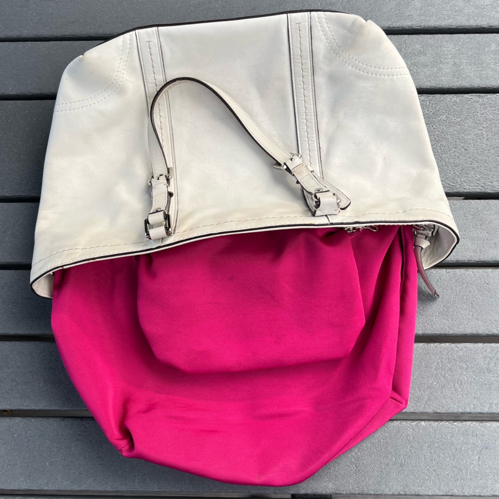 Coach; White Leather Tote; Fuchsia/Hot Pink Interior; Duel Handles; 16x3x10in - Picture 11 of 14